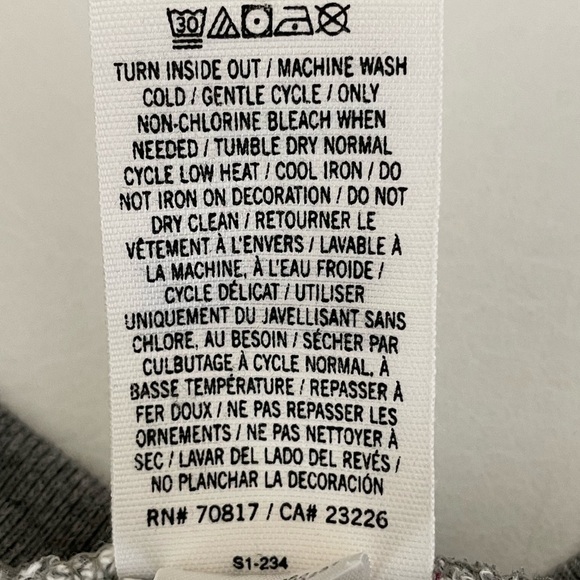 Victoria’s Secret Love Pink Gray “PINK” Graphic Pullover Sweatshirt Size Small - Picture 5 of 6